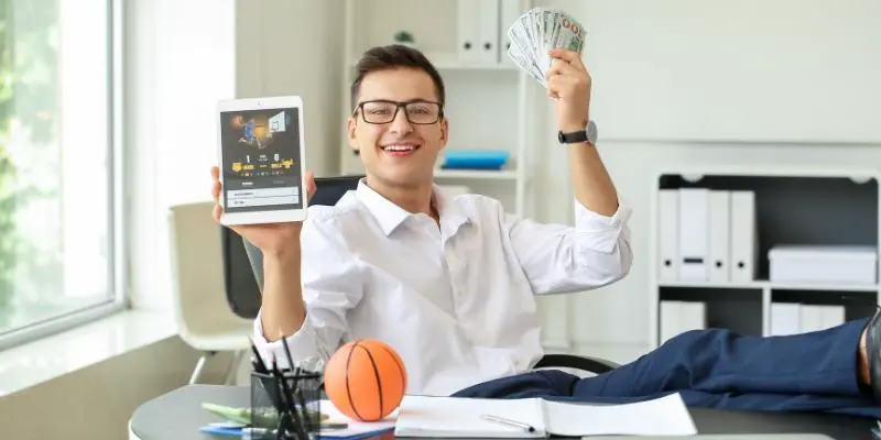 Đánh giá hai đội thi để đưa ra quyết định chuẩn xác